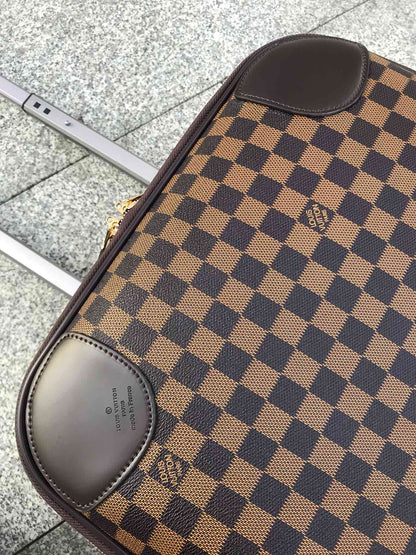 LOUIS VUITTON Trolley Suitcase