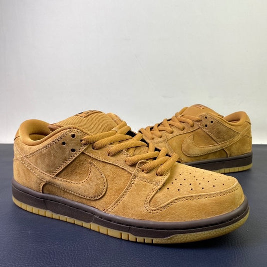 Nike SB Dunk Low Wheat