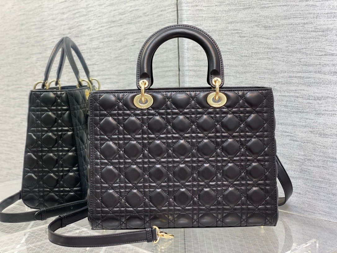 Lady Dior Large bag in black leather