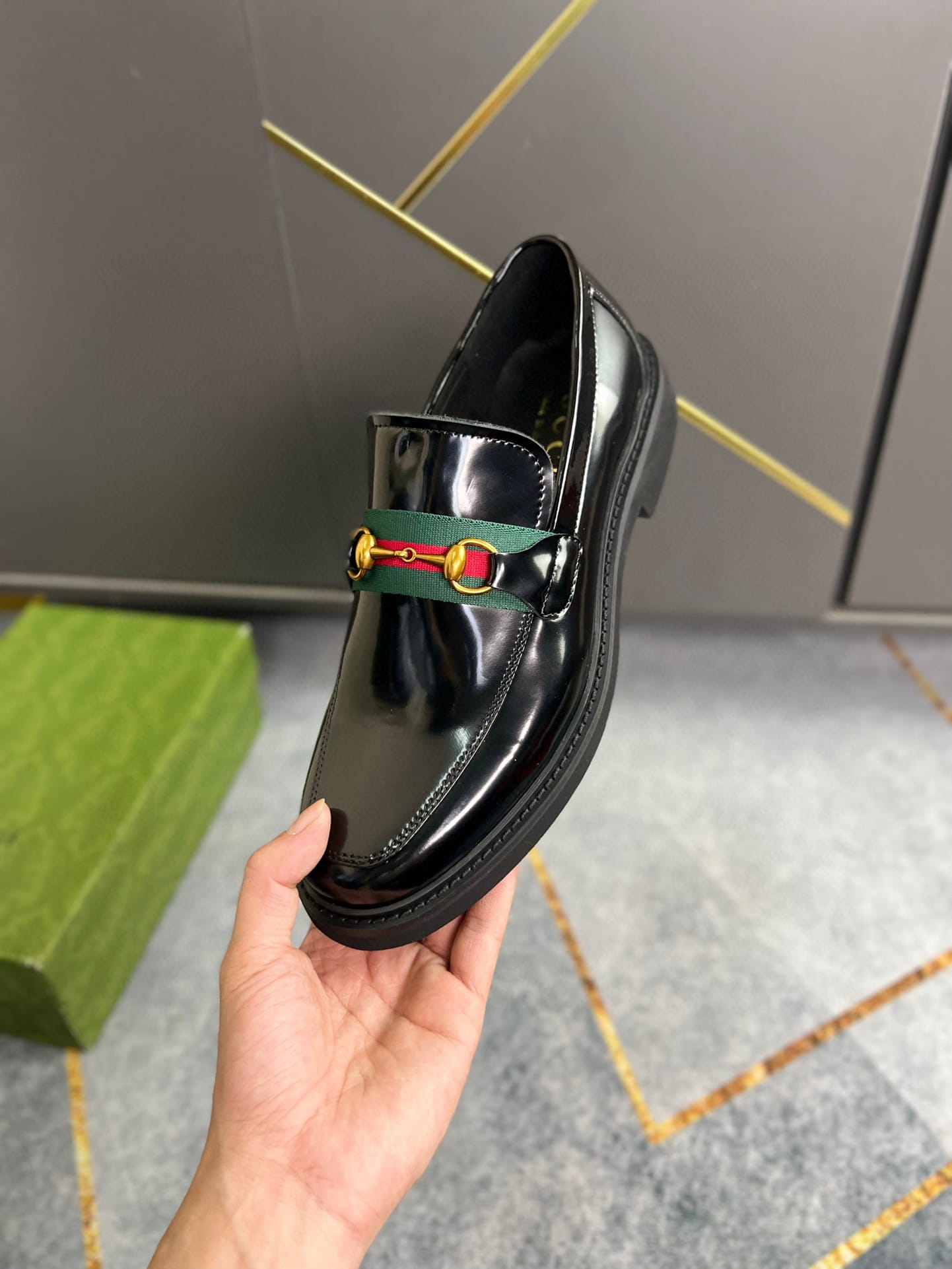 Gucci Flats Shoes