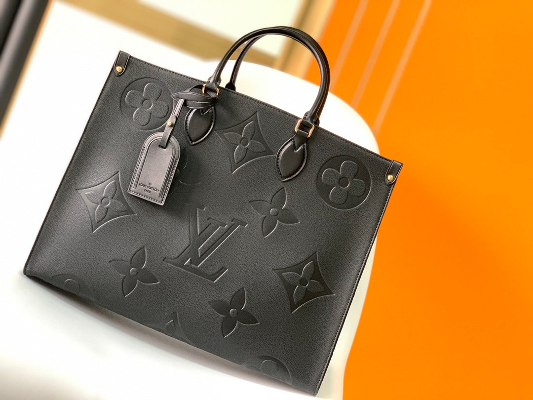 Lv On The Go Black