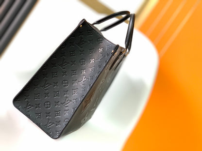 Lv On The Go Black